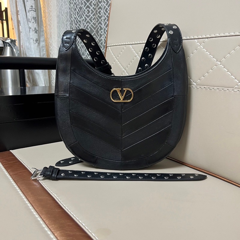 710 28 X 高 21.5 X 深 3.jpg