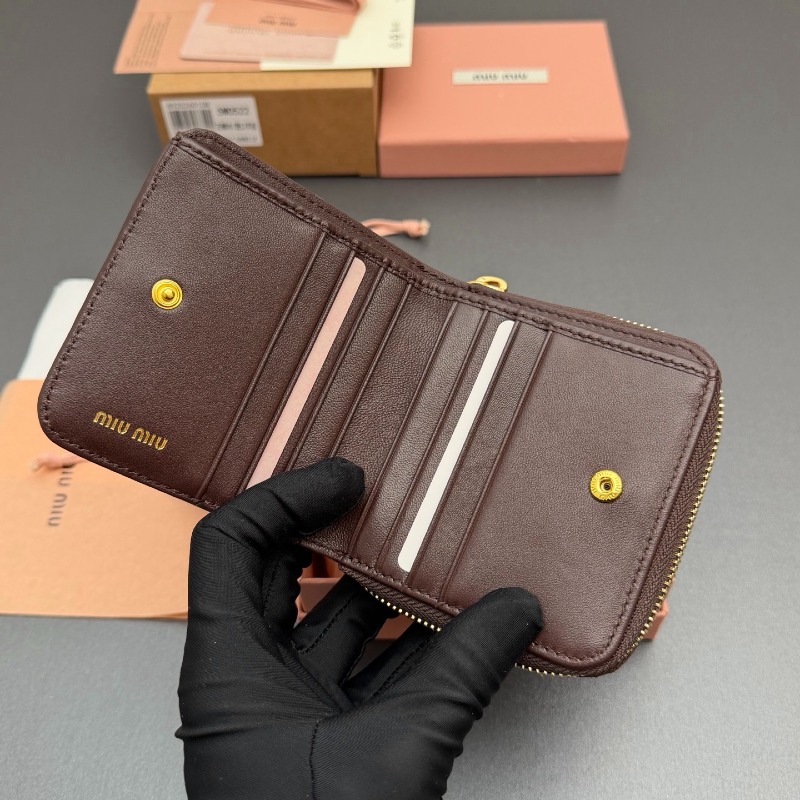 13427184693362361.jpg