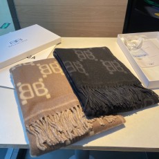 발렌시아가 X 구찌 콜라보 해커 올오버 매크로 스카프 681511420B90116
