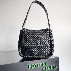 보테가베네타 코블 숄더백 폰단트 4칼라 709418