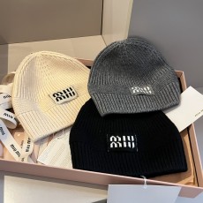 미우미우 니트 모자 3칼라  03