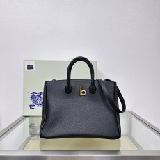 버버리 스몰 로킹 홀스 토트​ 4컬러 80994011