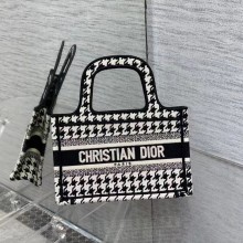 디올 DIOR BOOK TOTE 미니 백 S5475ZZAF