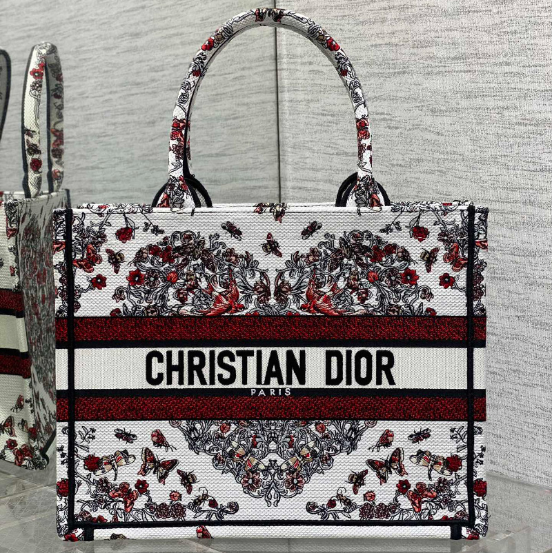 디올 Dioramour Dior Book Tote 미디엄 백 M1296ZEEI_M941