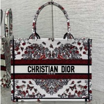 디올 Dioramour Dior Book Tote 미디엄 백 M1296ZEEI_M941