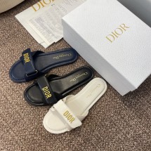 디올 럭키 디올 액트 뮬 슬라이드 슬리퍼 스카이 3컬러 KCO352CRR_S25B