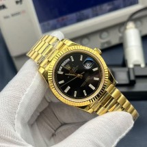 롤렉스 데이-데이트 40mm 2컬러 M228238