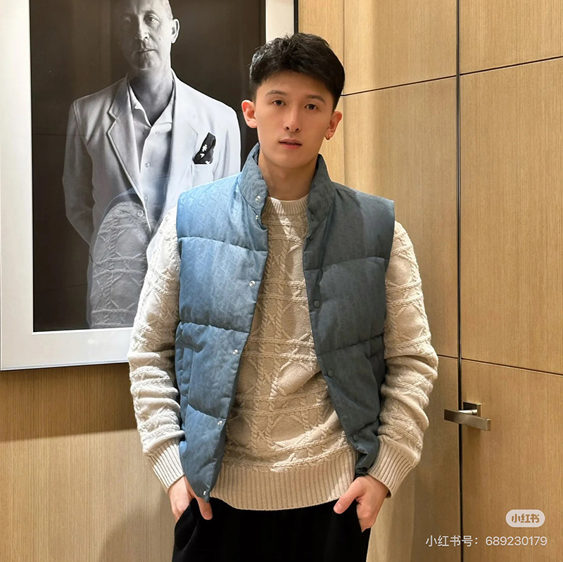 디올 오블리크 다운 패딩 조끼 2컬러 513C415A6479 +