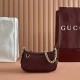 구찌 GG 엠블럼 미니 체인 숄더백 와인 847091
