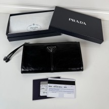 프라다 가죽 파우치 은장 금장 블랙 1MB051