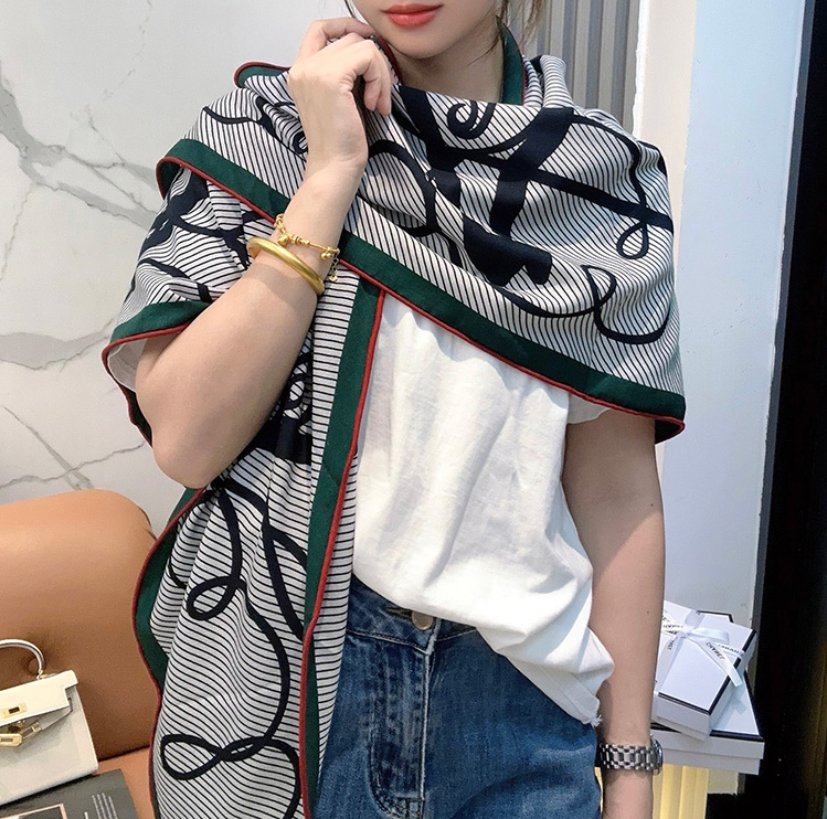 에르메스 고품질 스카프 머플러 16