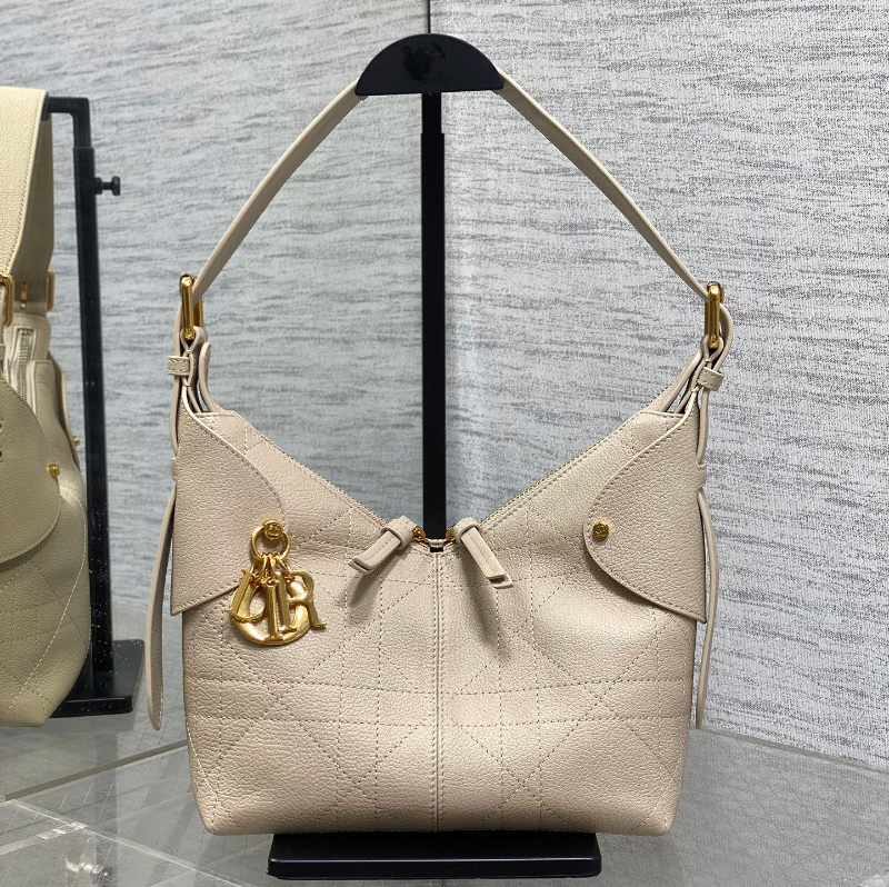 디올 보야지 백 스몰 미듐 매크로까나쥬 라떼 M2845UJVC M2846UJVC