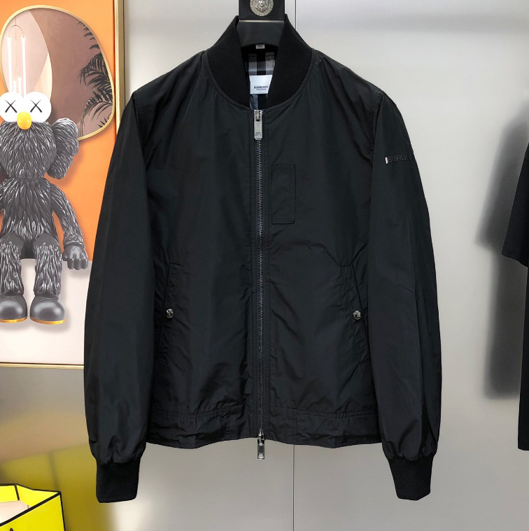 버버리 고품질 남성  자켓 2컬러 09  C