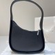 25FW 더 로우 하프문 숄더백 블랙  W1249L52BLPL