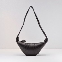 르메르 스몰 크루아상 백 소프트 나파 레더 BG253