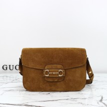 구찌 호스빗 1955 아우라 미디엄 스웨이드 숄더백 836890