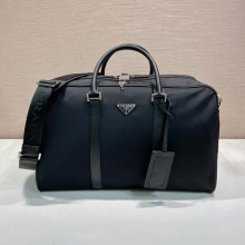 프라다 삼각로고 나일론 사피아노 트래블백 블랙 2VC014