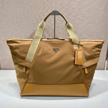 프라다 삼각로고 리나일론 레더 트레블 토트백 카멜  2VC040