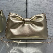 디올 보우 리본 백 미디엄 램스킨 골드 M0714OUQO_M900