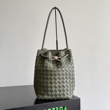 보테가 베네타 스몰 안디아모 버킷 피클 855759VCPP13297