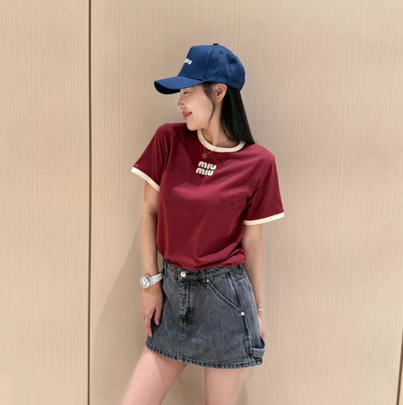 미우미우 로고 크루넥 반팔 티셔츠 MJNA17  D