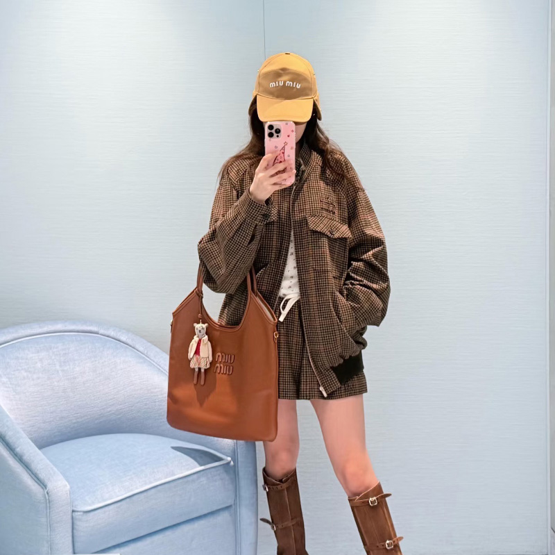 미우미우 체크 패턴 자수 울 재킷 ML1261  H