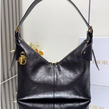 디올 보야지 백 라지 매크로까나쥬 크링클 블랙 M2847UNUO