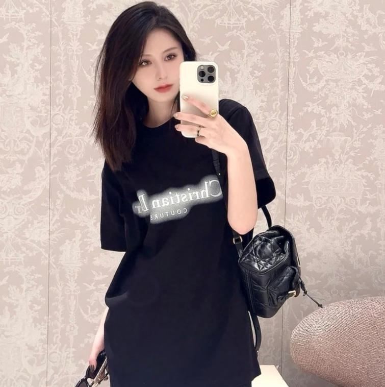 디올 코튼 화이트 로고 남여공용 반팔 티셔츠 443J696A0554  D