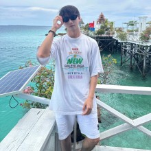 발렌시아가 뉴 백 미디엄 핏 티셔츠  2컬러 764235  D