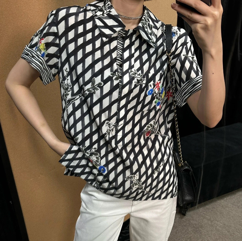 샤넬 26SS CC 로고 플라워 실크 셔츠  P81171  D