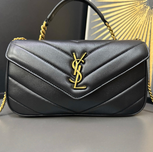 생로랑 램스킨 소재 LOULOU 탑 핸들 869461AAEAX1000