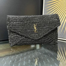 생로랑 카산드라 라지 엔벨로프 클러치 769307