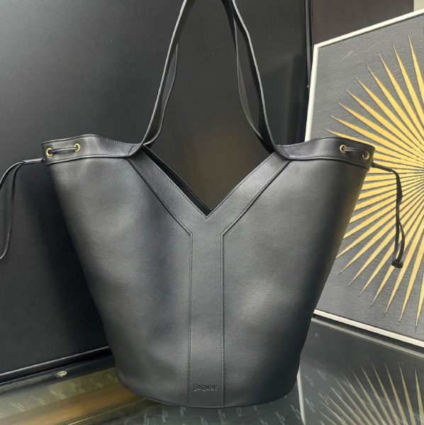 생로랑 Y 라지 호보 레더 브릭 블랙 833160