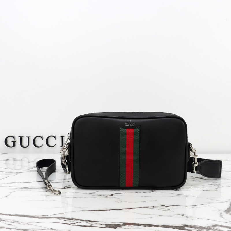 구찌 26SS  웹 트레이드마크 스몰 크로스백 866982