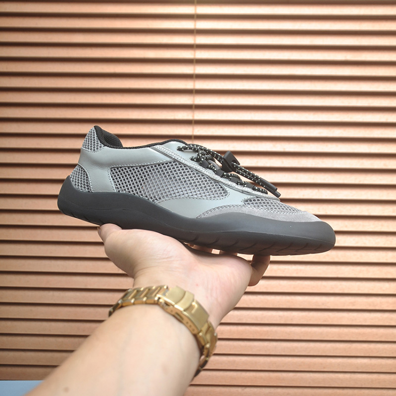 프라다 스피드록 메쉬 남여공용 그레이 스니커즈 1E490O