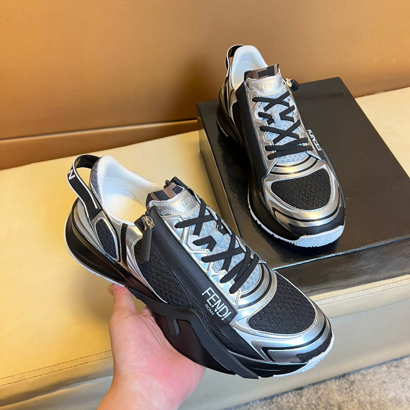 펜디 FLOW 플로우 스니커즈 블랙  7E1392AJZHF1OU1