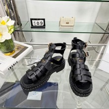 프라다 로고 글래디에이터 스트랩 샌들 굽높이5,5CM 1X924N