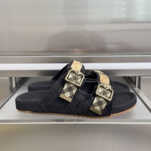 버버리 남성 샌들 슬웨이드 블랙 81188901