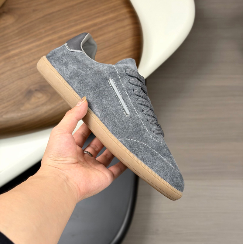 제냐 26SS 에르메네질도제냐 스웨이드 스니커즈 그레이 LHSOYS8218ZNYT