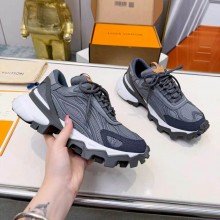 루이비통 남성 LV 서밋 스니커즈 1AJAG4