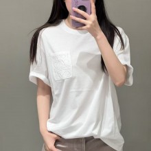 로에베 아나그램 포켓 릴렉스핏 남여공용 티셔츠 2컬러 H526Y22XBC  Y