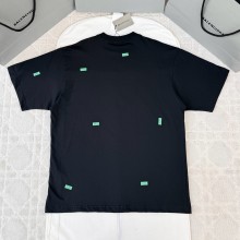 발렌시아가 남여공용 520 스티커 티셔츠 2컬러  764235TUVN11077  Y