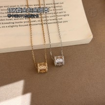 반클리프앤아펠 빼를리 클로버 18k 도금 목걸이 42cm 펜던트 2컬러 VCARO3YG00