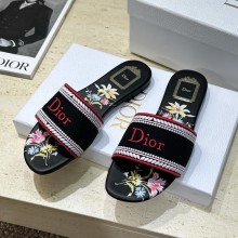 디올 시크릿 가든 모티브 디웨이 슬라이드 슬리퍼 블랙 KCO610SRG  JM