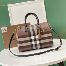버버리 미디움 체크 볼링백 토트백  80696621
