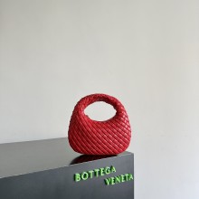 보테가베네타 Conti 베이비 레드 토트백 867031