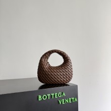 보테가베네타 Conti 베이비 카멜 토트백 867031
