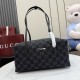 구찌 플라크 미디움 보스턴 백 다크 블랙 875228