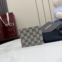 구찌 에센스 클래식 바이폴드 남성 반지갑 그레이 876390